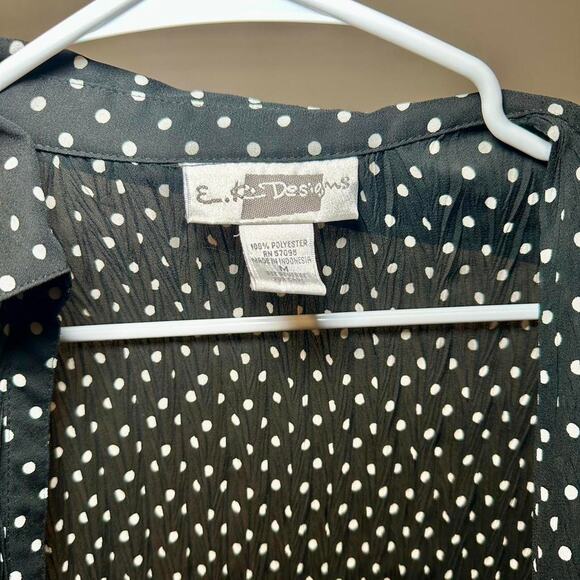 Fits best small or medium - Picture 7 of 8